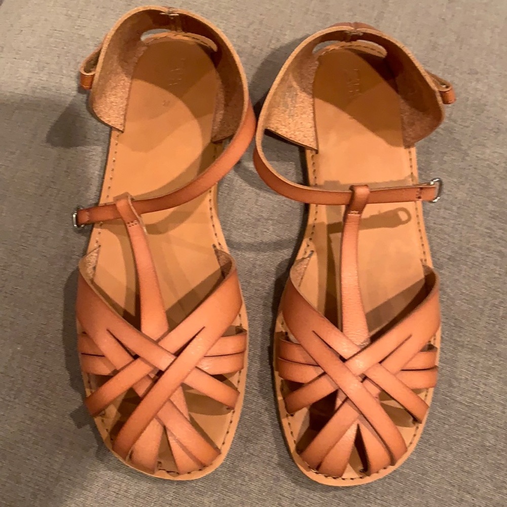 New Zara sandals size 38